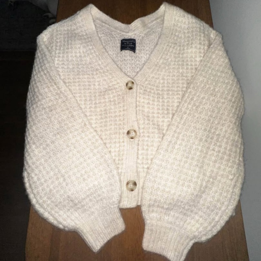 Abercrombie cardigan sweater
